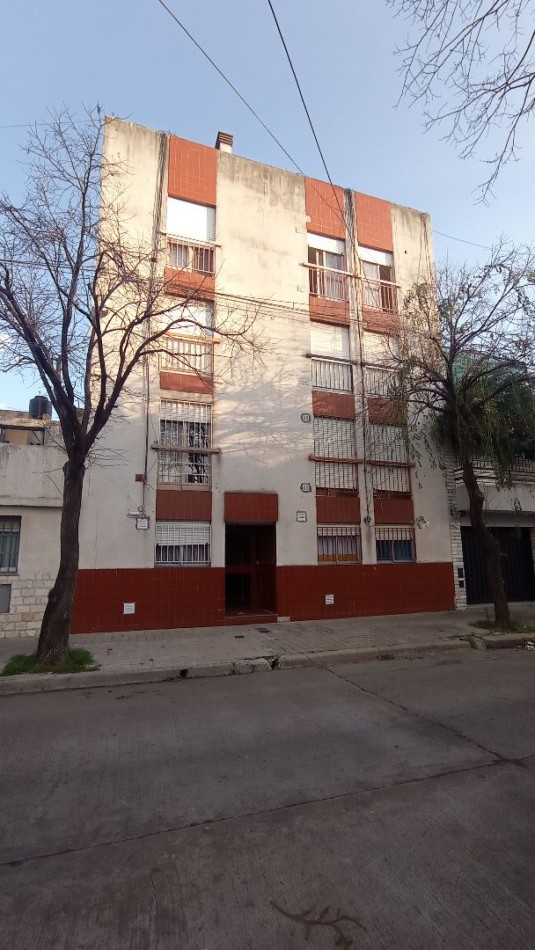 RETASADO-OPORTUNIDAD - EXCELENTE MONOAMBIENTE DIVISIBLE EN LA MEJOR ZONA DE LA SEXTA - (alquilado hasta 17/6/26)